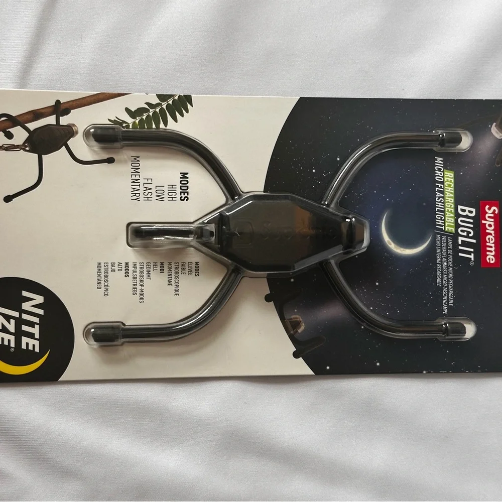 Supreme BugLit Micro Rechargeable Bug Light - Black